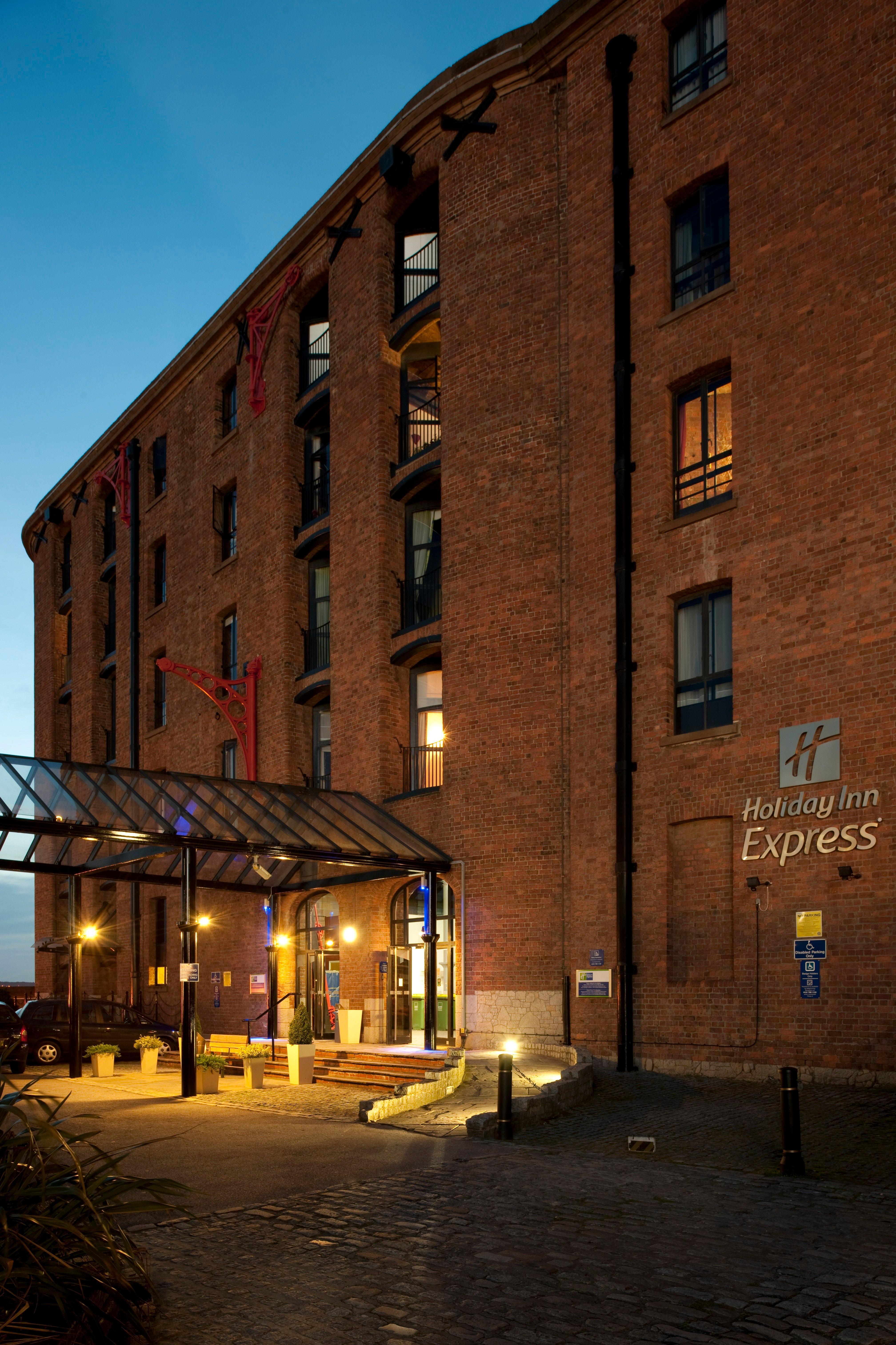 Holiday Inn Express Liverpool-Albert Dock, An Ihg Hotel Exteriér fotografie